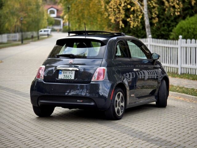 Фиат 500 2017 в Одессе на Automoto.ua Черный Фиат 500, объемом двигателя 0 л и пробегом 93 тыс. км за 10000 $, фото 2 на Automoto.ua