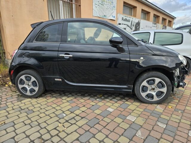 Черный Фиат 500, объемом двигателя 0 л и пробегом 101 тыс. км за 4200 $, фото 5 на Automoto.ua