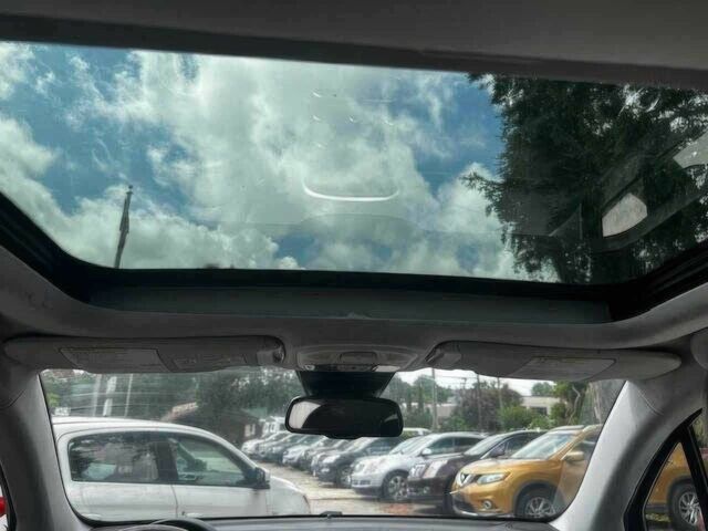 Черный Фиат 500, объемом двигателя 2.4 л и пробегом 80 тыс. км за 2800 $, фото 11 на Automoto.ua