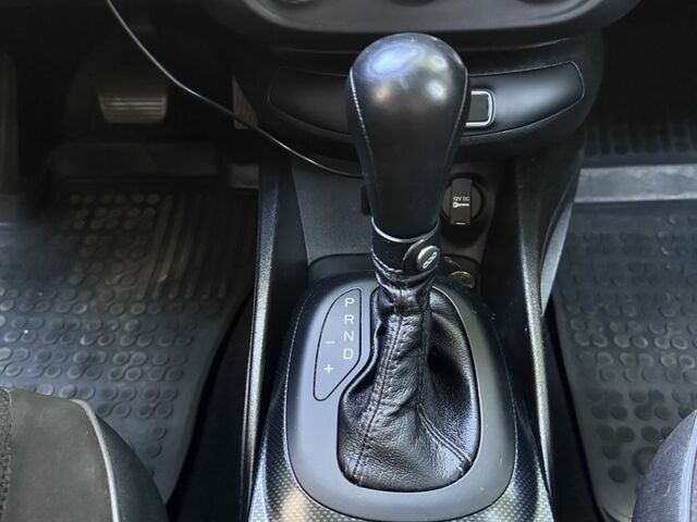 Фиат 500 2016 в Одессе на Automoto.ua Черный Фиат 500, объемом двигателя 2.4 л и пробегом 106 тыс. км за 11800 $, фото 3 на Automoto.ua