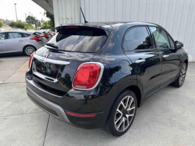 Черный Фиат 500, объемом двигателя 2.4 л и пробегом 80 тыс. км за 2800 $, фото 5 на Automoto.ua