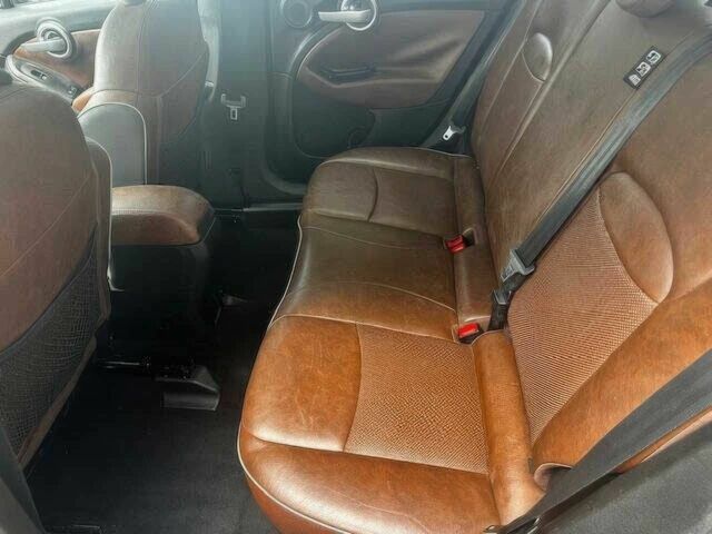 Черный Фиат 500, объемом двигателя 2.4 л и пробегом 80 тыс. км за 2800 $, фото 13 на Automoto.ua