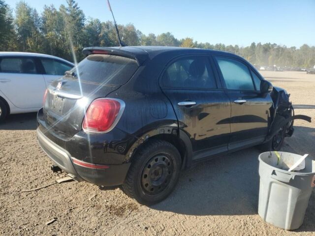 Черный Фиат 500, объемом двигателя 2.4 л и пробегом 180 тыс. км за 6400 $, фото 1 на Automoto.ua