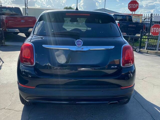 Черный Фиат 500, объемом двигателя 2.4 л и пробегом 46 тыс. км за 8900 $, фото 4 на Automoto.ua