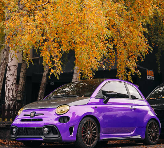 Фиолетовый Фиат 500, объемом двигателя 1.4 л и пробегом 160 тыс. км за 7000 $, фото 5 на Automoto.ua