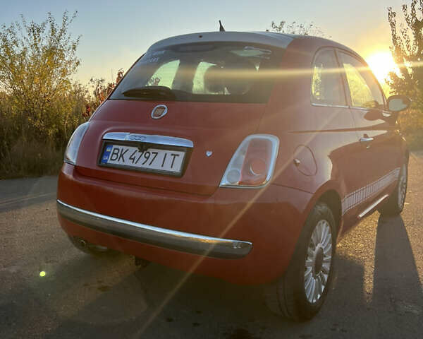 Фиат 500 2008 в Ровно на Automoto.ua Красный Фиат 500, объемом двигателя 1.24 л и пробегом 212 тыс. км за 5900 $, фото 7 на Automoto.ua