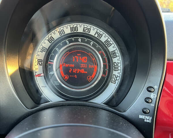Фиат 500 2008 в Ровно на Automoto.ua Красный Фиат 500, объемом двигателя 1.24 л и пробегом 212 тыс. км за 5900 $, фото 20 на Automoto.ua