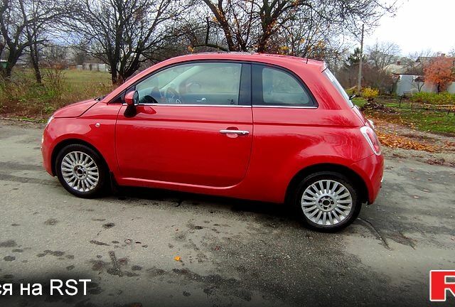 Красный Фиат 500, объемом двигателя 1.2 л и пробегом 140 тыс. км за 5500 $, фото 5 на Automoto.ua