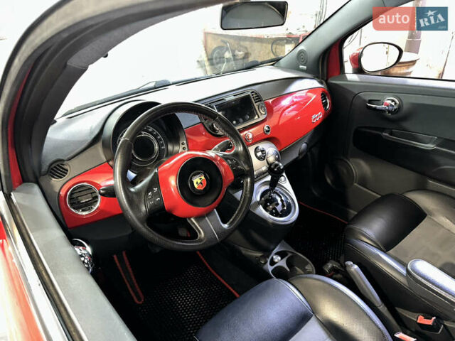 Красный Фиат 500, объемом двигателя 1.4 л и пробегом 125 тыс. км за 7400 $, фото 14 на Automoto.ua