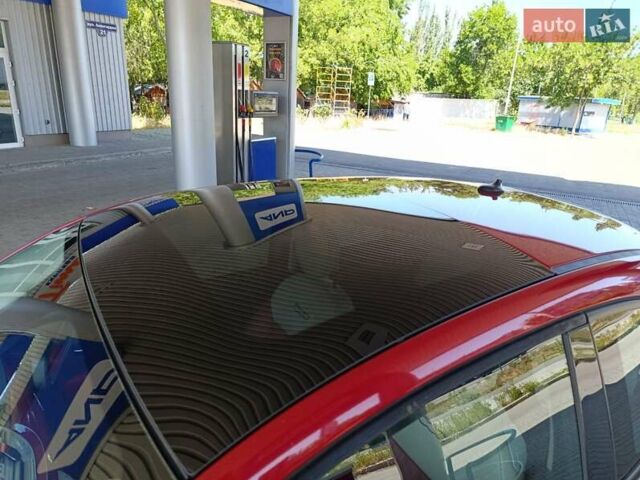 Красный Фиат 500, объемом двигателя 1.37 л и пробегом 132 тыс. км за 7700 $, фото 23 на Automoto.ua