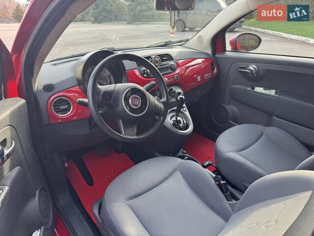 Красный Фиат 500, объемом двигателя 1.37 л и пробегом 118 тыс. км за 5600 $, фото 9 на Automoto.ua