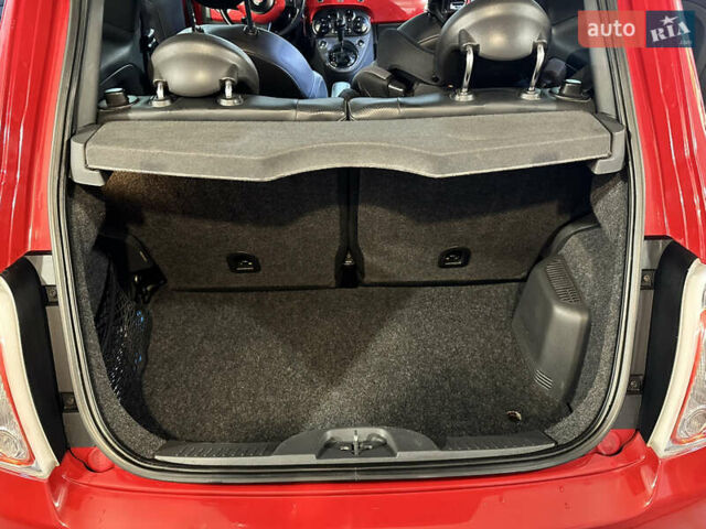 Красный Фиат 500, объемом двигателя 1.4 л и пробегом 125 тыс. км за 7400 $, фото 12 на Automoto.ua