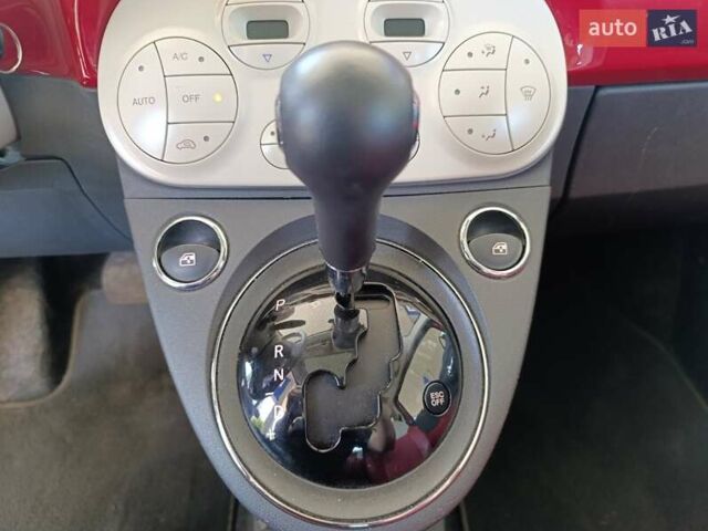 Красный Фиат 500, объемом двигателя 1.37 л и пробегом 132 тыс. км за 7700 $, фото 35 на Automoto.ua