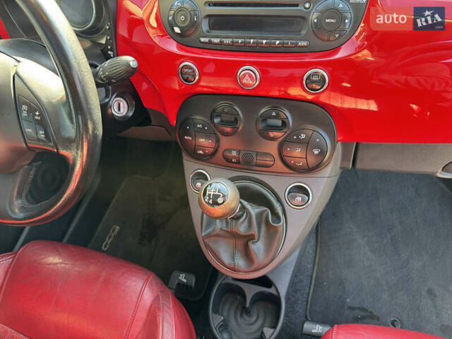 Червоний Фіат 500, об'ємом двигуна 1.4 л та пробігом 118 тис. км за 5600 $, фото 22 на Automoto.ua