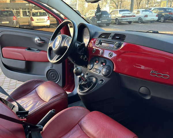 Червоний Фіат 500, об'ємом двигуна 1.37 л та пробігом 118 тис. км за 4999 $, фото 12 на Automoto.ua