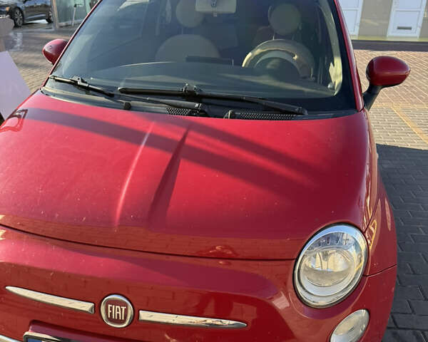 Красный Фиат 500, объемом двигателя 1.24 л и пробегом 96 тыс. км за 6600 $, фото 2 на Automoto.ua