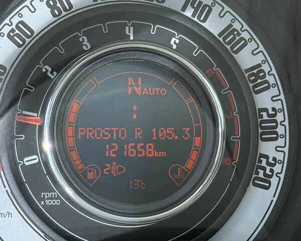 Красный Фиат 500, объемом двигателя 1.24 л и пробегом 121 тыс. км за 6700 $, фото 38 на Automoto.ua