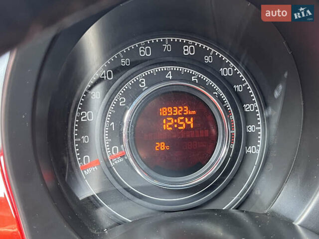 Красный Фиат 500, объемом двигателя 1.37 л и пробегом 189 тыс. км за 5600 $, фото 12 на Automoto.ua
