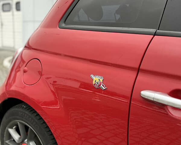 Червоний Фіат 500, об'ємом двигуна 1.4 л та пробігом 80 тис. км за 9880 $, фото 3 на Automoto.ua