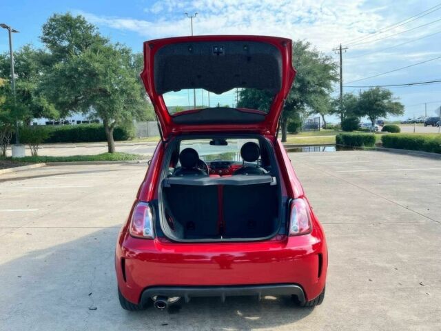 Красный Фиат 500, объемом двигателя 1.4 л и пробегом 80 тыс. км за 6700 $, фото 9 на Automoto.ua