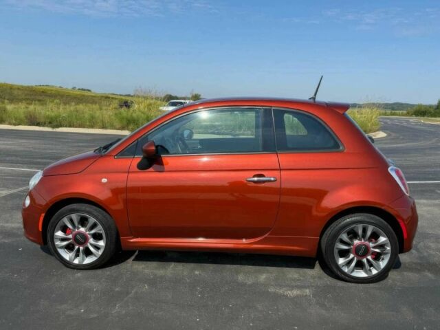 Красный Фиат 500, объемом двигателя 1.4 л и пробегом 78 тыс. км за 3000 $, фото 5 на Automoto.ua