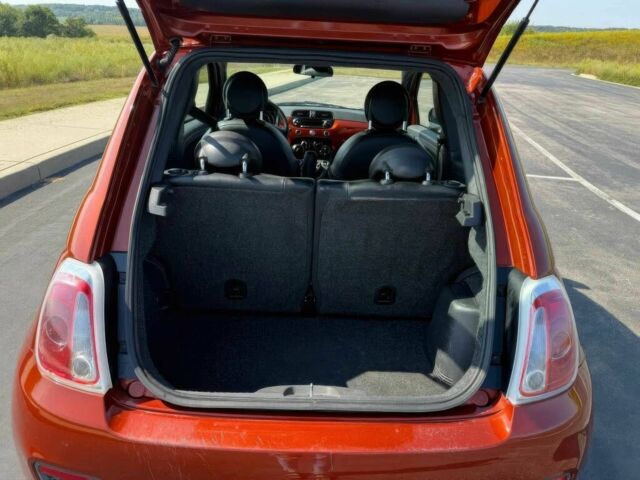 Красный Фиат 500, объемом двигателя 1.4 л и пробегом 78 тыс. км за 3000 $, фото 12 на Automoto.ua