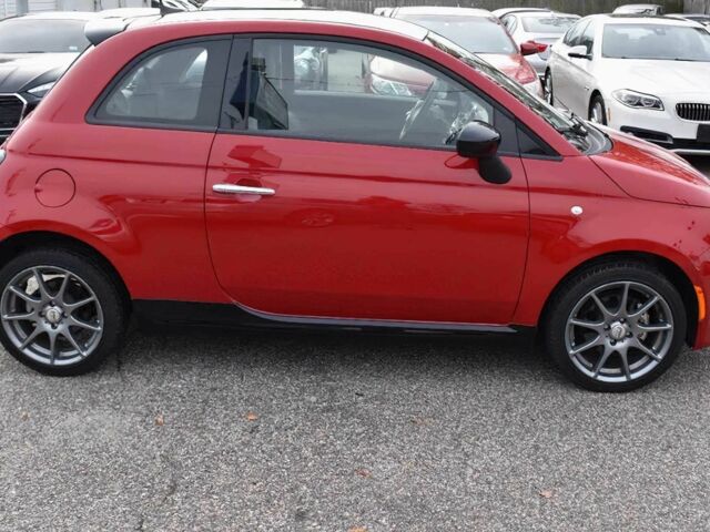 Красный Фиат 500, объемом двигателя 1.4 л и пробегом 65 тыс. км за 2700 $, фото 5 на Automoto.ua