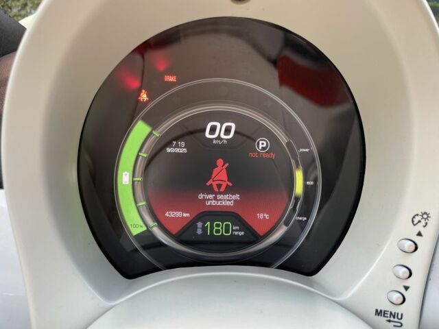 Красный Фиат 500, объемом двигателя 0 л и пробегом 44 тыс. км за 6999 $, фото 14 на Automoto.ua