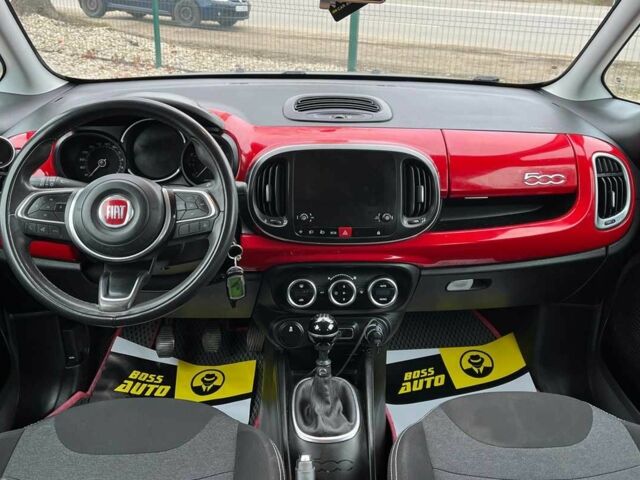 Червоний Фіат 500, об'ємом двигуна 1.4 л та пробігом 108 тис. км за 11900 $, фото 9 на Automoto.ua