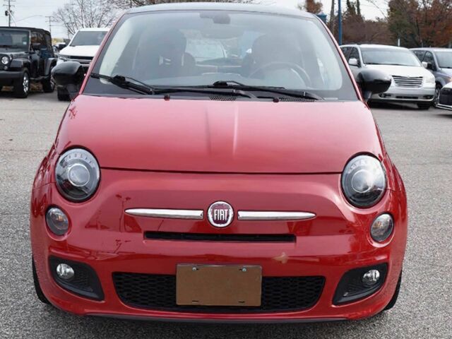 Красный Фиат 500, объемом двигателя 1.4 л и пробегом 65 тыс. км за 2700 $, фото 1 на Automoto.ua