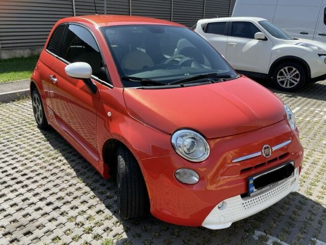 Красный Фиат 500, объемом двигателя 0 л и пробегом 44 тыс. км за 6999 $, фото 3 на Automoto.ua