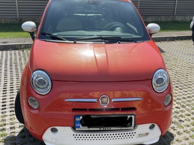 Красный Фиат 500, объемом двигателя 0 л и пробегом 44 тыс. км за 6999 $, фото 2 на Automoto.ua