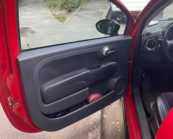 Красный Фиат 500, объемом двигателя 1.37 л и пробегом 112 тыс. км за 10500 $, фото 6 на Automoto.ua