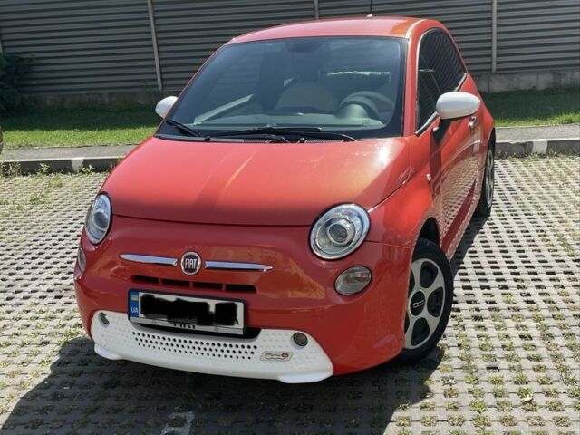 Красный Фиат 500, объемом двигателя 0 л и пробегом 44 тыс. км за 6999 $, фото 1 на Automoto.ua