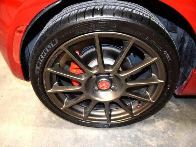 Красный Фиат 500, объемом двигателя 1.4 л и пробегом 23 тыс. км за 2000 $, фото 8 на Automoto.ua