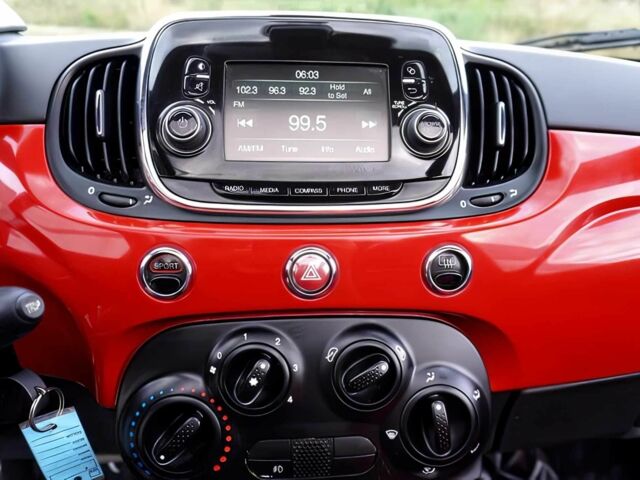 Красный Фиат 500, объемом двигателя 1.4 л и пробегом 41 тыс. км за 7000 $, фото 8 на Automoto.ua