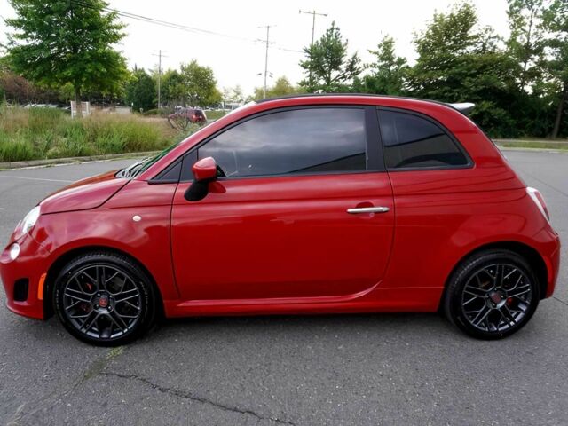 Красный Фиат 500, объемом двигателя 1.4 л и пробегом 41 тыс. км за 7000 $, фото 3 на Automoto.ua