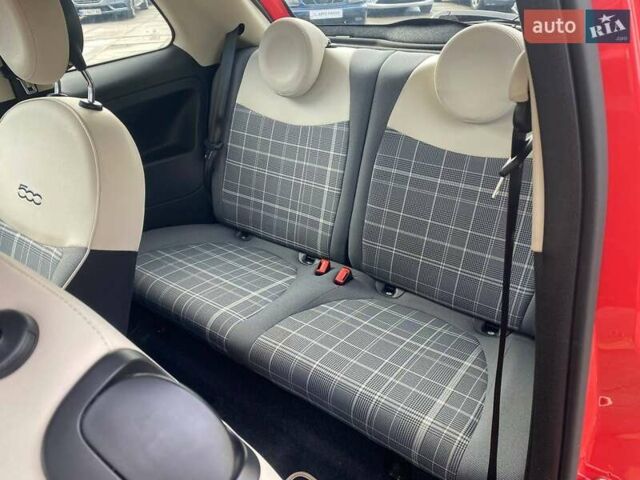 Червоний Фіат 500, об'ємом двигуна 1.24 л та пробігом 13 тис. км за 14490 $, фото 9 на Automoto.ua