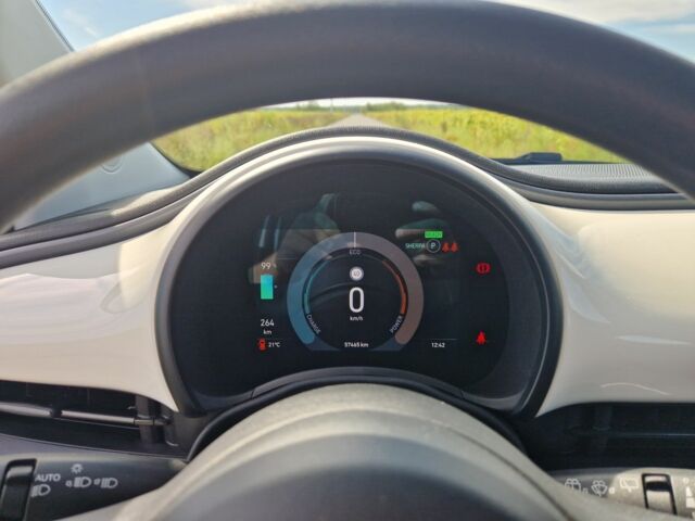 Красный Фиат 500, объемом двигателя 0 л и пробегом 58 тыс. км за 13998 $, фото 14 на Automoto.ua