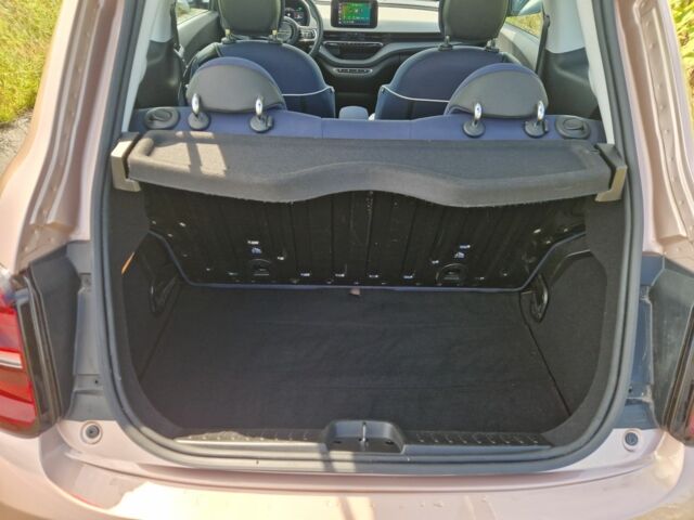 Красный Фиат 500, объемом двигателя 0 л и пробегом 58 тыс. км за 13998 $, фото 8 на Automoto.ua