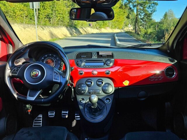 Фиат 500 2013 в Дрогобыче на Automoto.ua Красный Фиат 500, объемом двигателя 1.4 л и пробегом 116 тыс. км за 9300 $, фото 7 на Automoto.ua