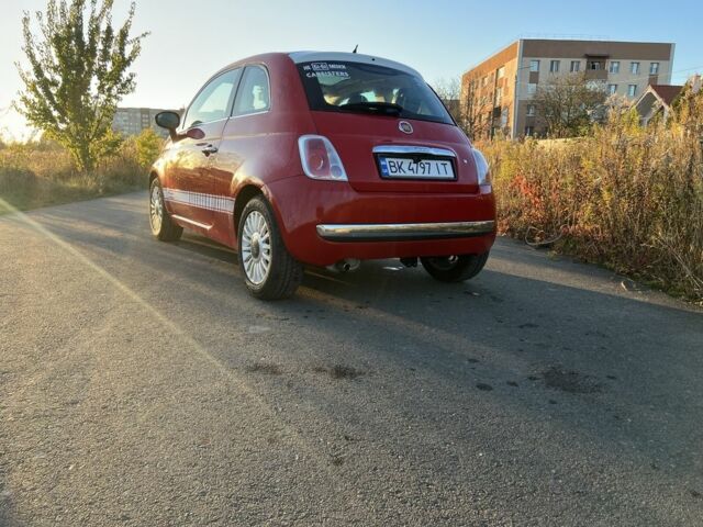Фиат 500 2008 в Ровно на Automoto.ua Красный Фиат 500, объемом двигателя 1.2 л и пробегом 212 тыс. км за 5900 $, фото 1 на Automoto.ua