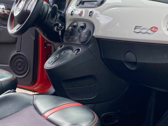 Красный Фиат 500, объемом двигателя 0 л и пробегом 55 тыс. км за 7500 $, фото 9 на Automoto.ua