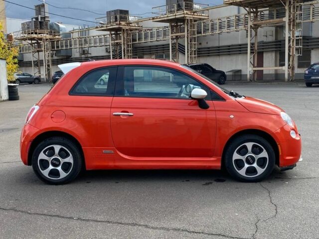 Красный Фиат 500, объемом двигателя 0 л и пробегом 55 тыс. км за 7500 $, фото 1 на Automoto.ua