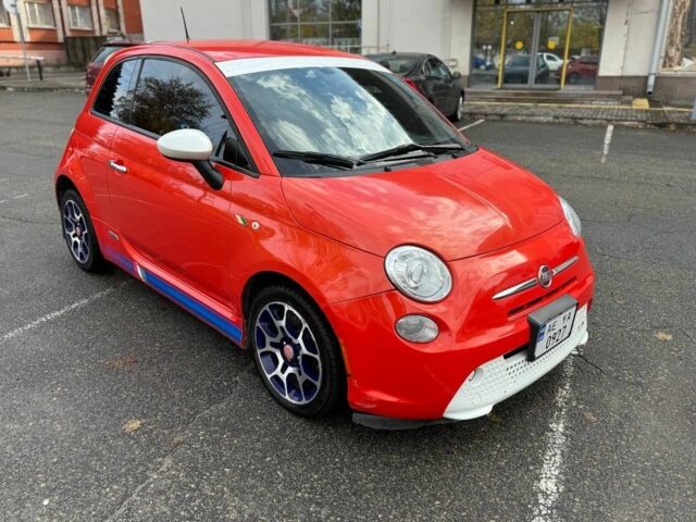 Червоний Фіат 500, об'ємом двигуна 0 л та пробігом 93 тис. км за 5900 $, фото 12 на Automoto.ua