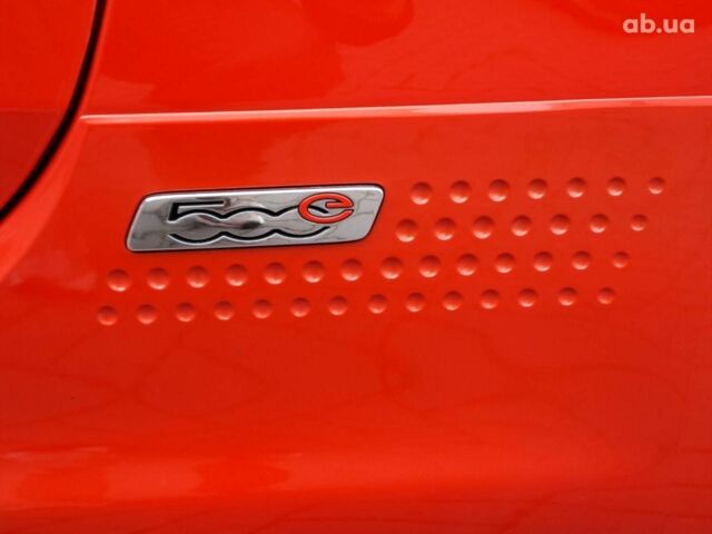 Красный Фиат 500, объемом двигателя 0 л и пробегом 86 тыс. км за 8790 $, фото 3 на Automoto.ua