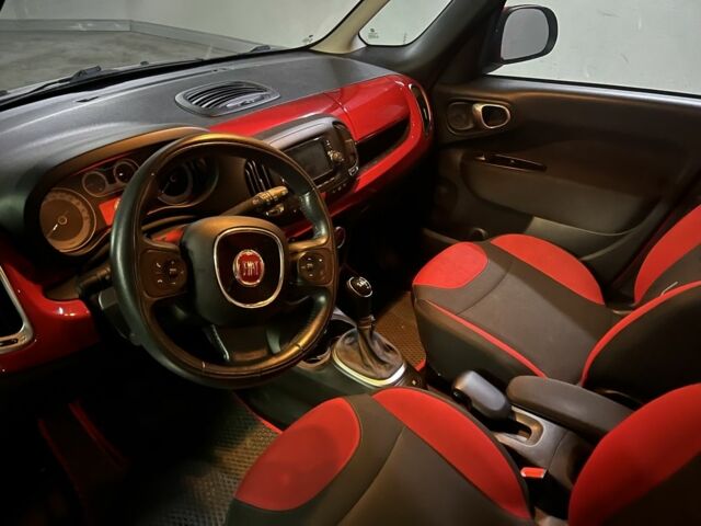 Червоний Фіат 500, об'ємом двигуна 1.2 л та пробігом 81 тис. км за 9500 $, фото 3 на Automoto.ua