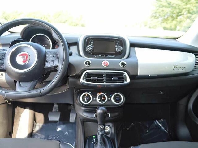 Червоний Фіат 500, об'ємом двигуна 2.4 л та пробігом 55 тис. км за 5000 $, фото 8 на Automoto.ua