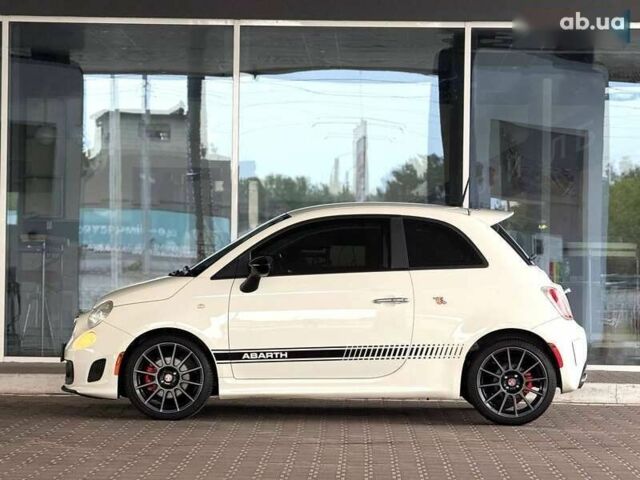 Фиат 500, объемом двигателя 1.4 л и пробегом 113 тыс. км за 9950 $, фото 3 на Automoto.ua