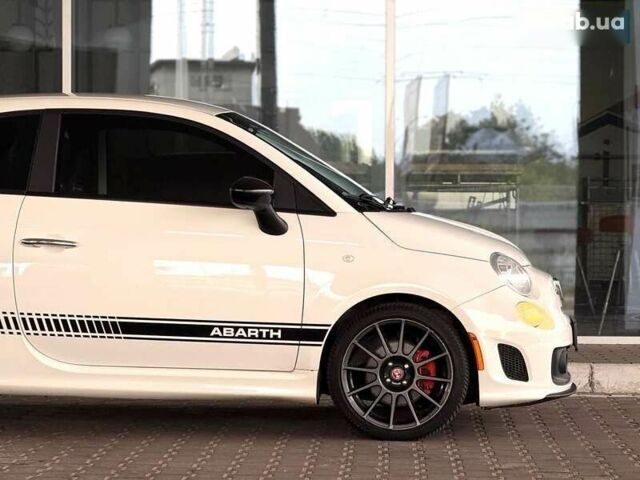 Фиат 500, объемом двигателя 1.4 л и пробегом 113 тыс. км за 9950 $, фото 7 на Automoto.ua